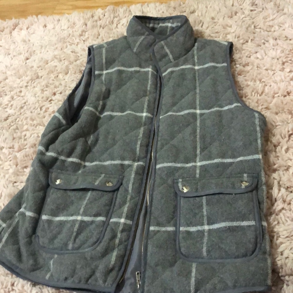 Plaid grey vest